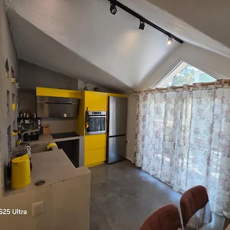 Domin Apartment, Golem, Durres * Golem (Tirana)