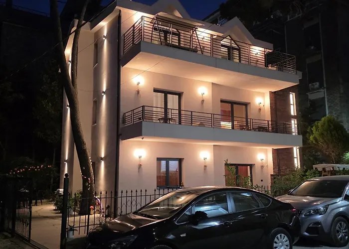 Domin Apartment, Golem, Durres Apartman *