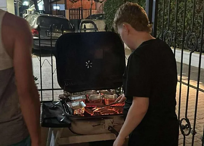 Domin Apartment, Golem, Durres Apartman *