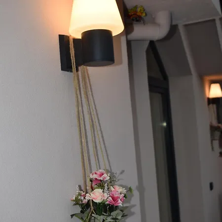 Domin Apartment, Golem, Durres Apartmán *