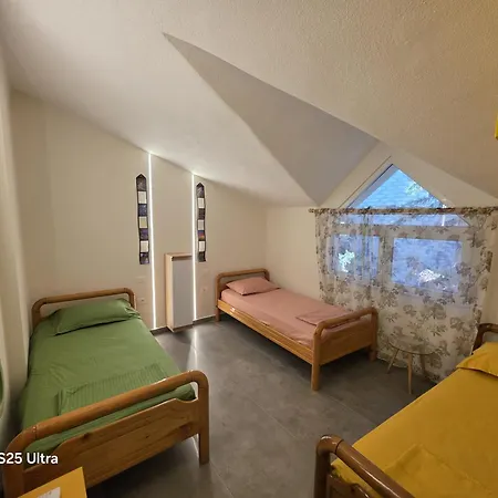 Domin Apartment, Golem, Durres Daire *