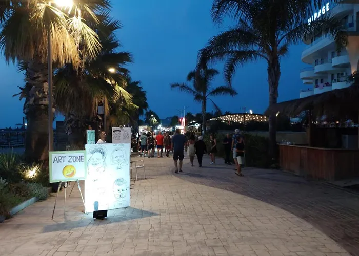 Domin Apartment, Golem, Durres Appartement