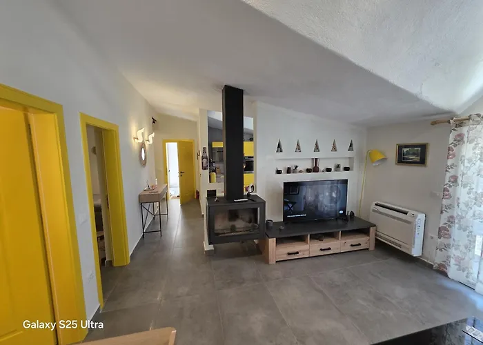 Domin Apartment, Golem, Durres